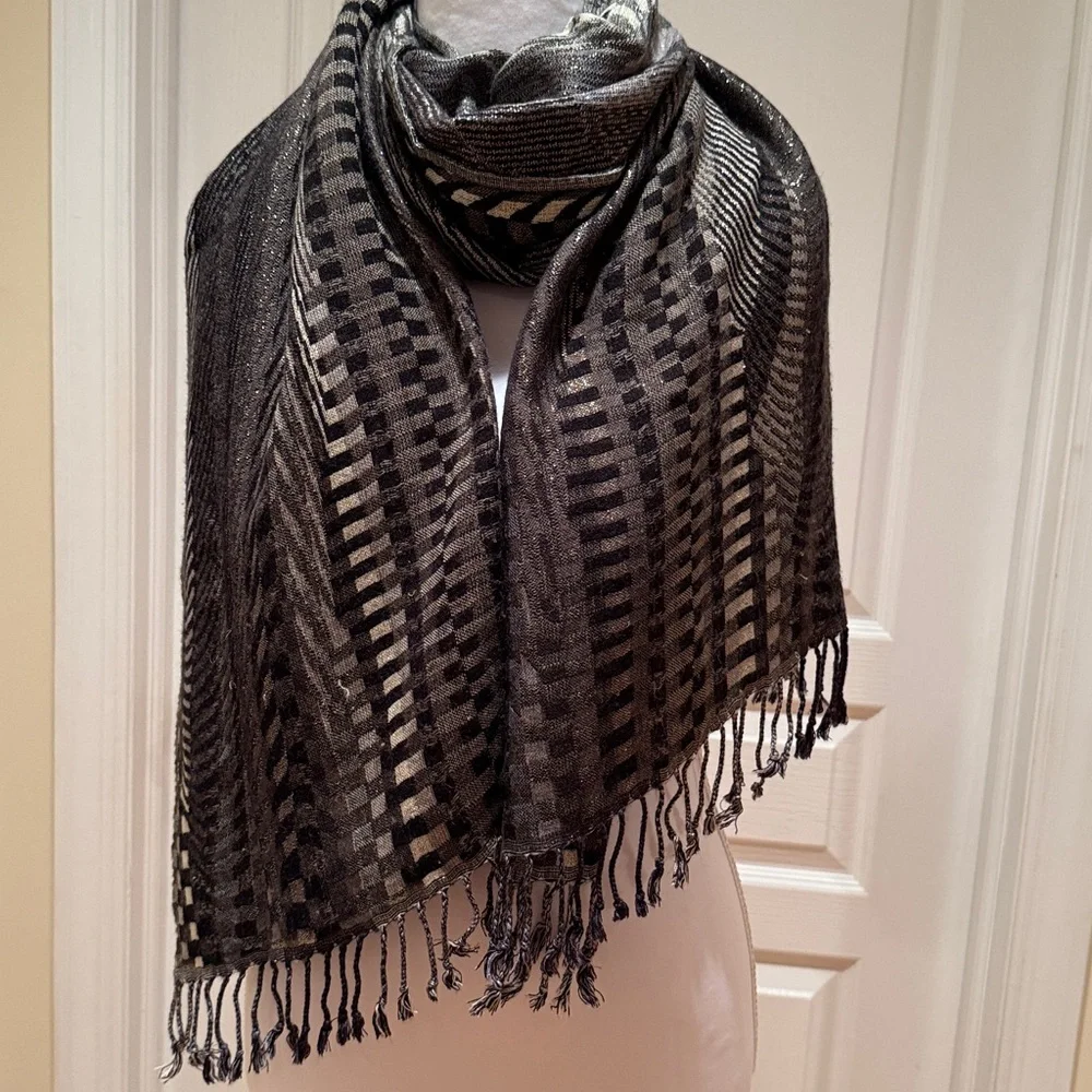 Elegant Black and Gray Patterned Shawl with Shimmer and fringe